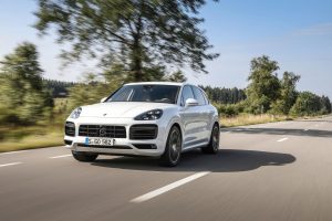 porsche-cayenne-turbo-s-ehybrid-2