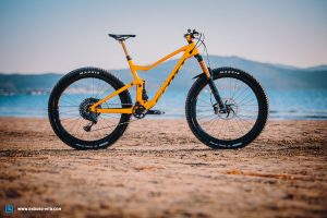 SCOTT GENIUS 900 TUNED AXS BIKE Mountain Bike